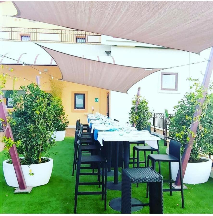 Hotel La Cartiera Vignola  Exteriör bild